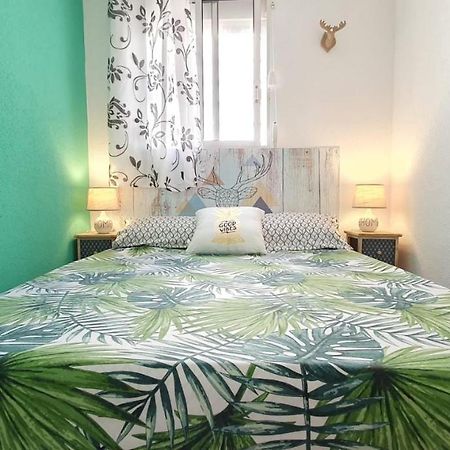 Encantadora Vivienda En El Paseo Maritimo De Салоу Экстерьер фото