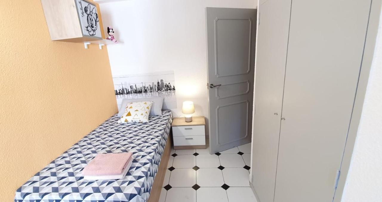Encantadora Vivienda En El Paseo Maritimo De Салоу Экстерьер фото