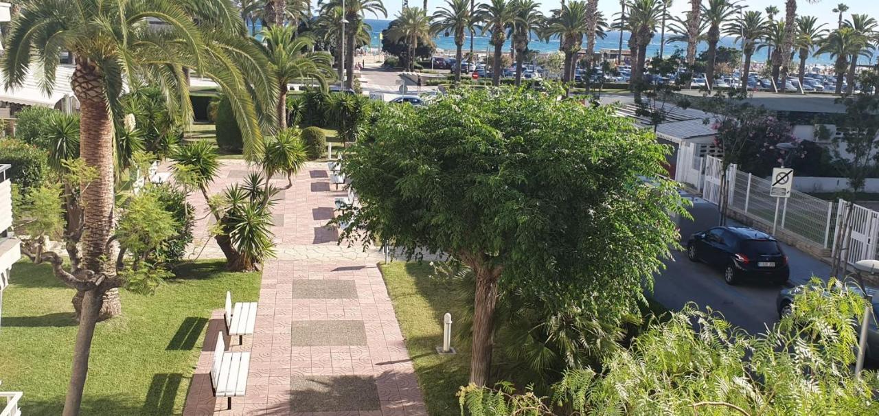 Encantadora Vivienda En El Paseo Maritimo De Салоу Экстерьер фото